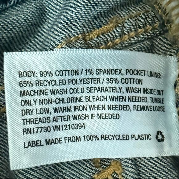 Universal Thread Blue High-Rise Shortie Button-Front Jean Shorts Size 4/27 - Picture 7 of 9